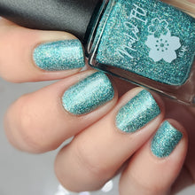 Vintage Winter Wonderland: Teal & Tinsel
