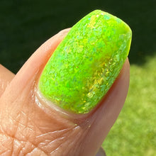 Poolside Prelude: Margarita Mayhem